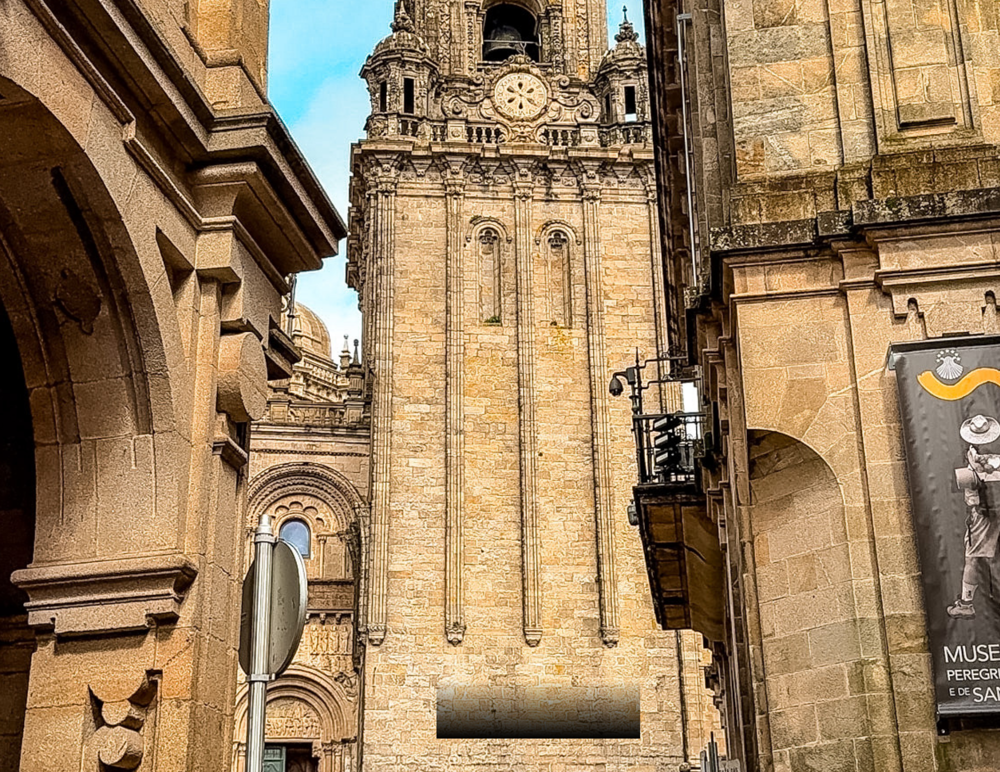 Santiago de Compostela Old Town (12).png